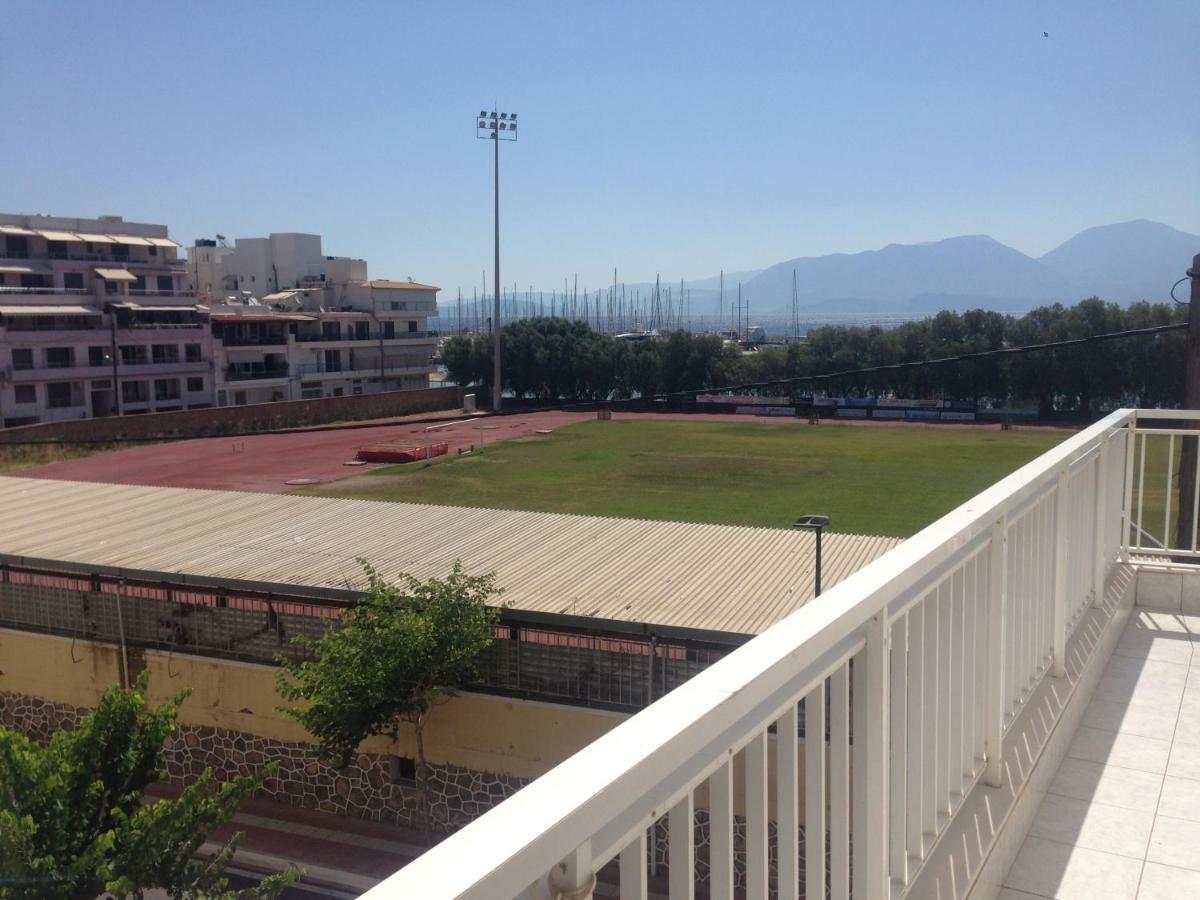Stunning Seaview Town Apartment Agios Nikolaos Esterno foto