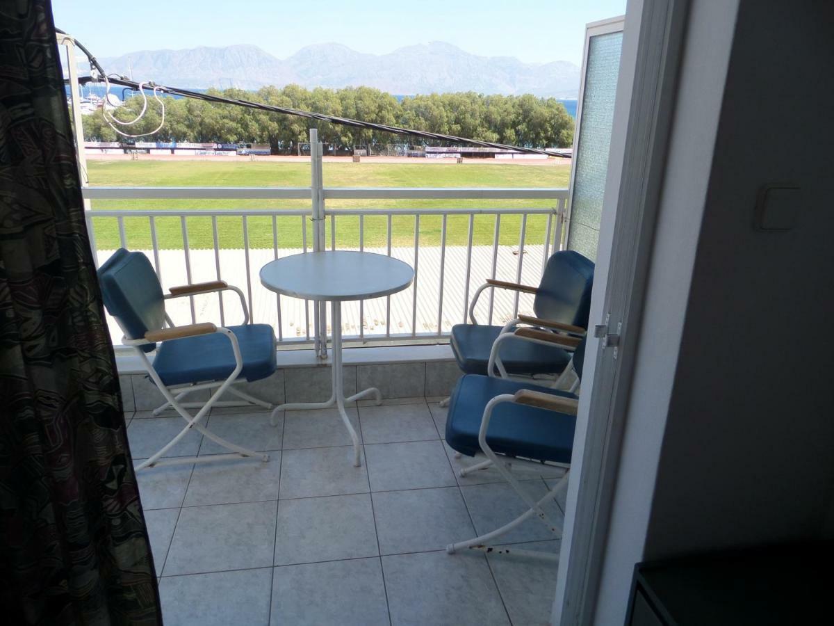 Stunning Seaview Town Apartment Agios Nikolaos Esterno foto